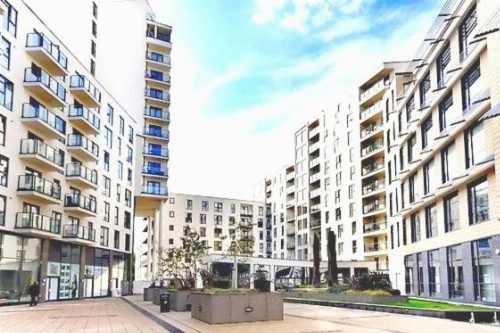 New Central Woking 1 and 2 Bedroom Apartments with Free Gym, close to Train Station image 12